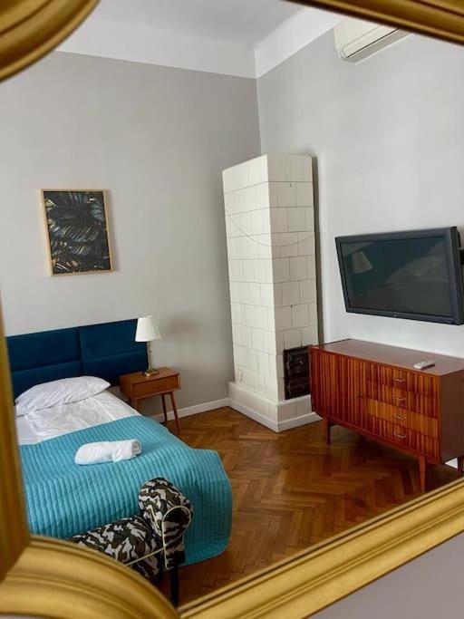 Florianska Grand Apartment 2 Krakow Exterior photo